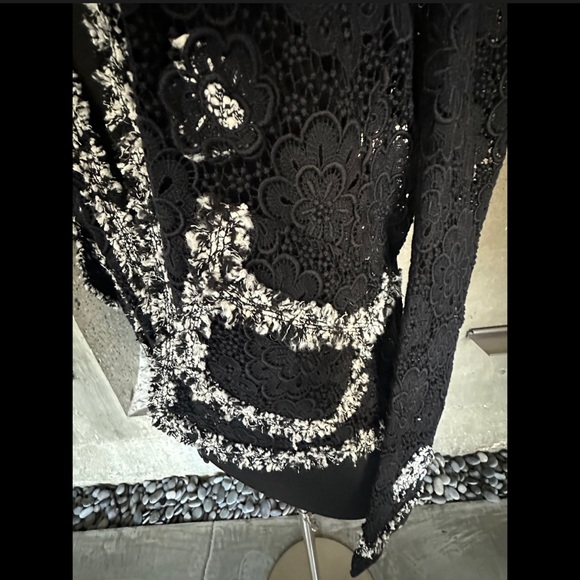 Vintage Chanel Guipure collarless lace jacket - Picture 10 of 10